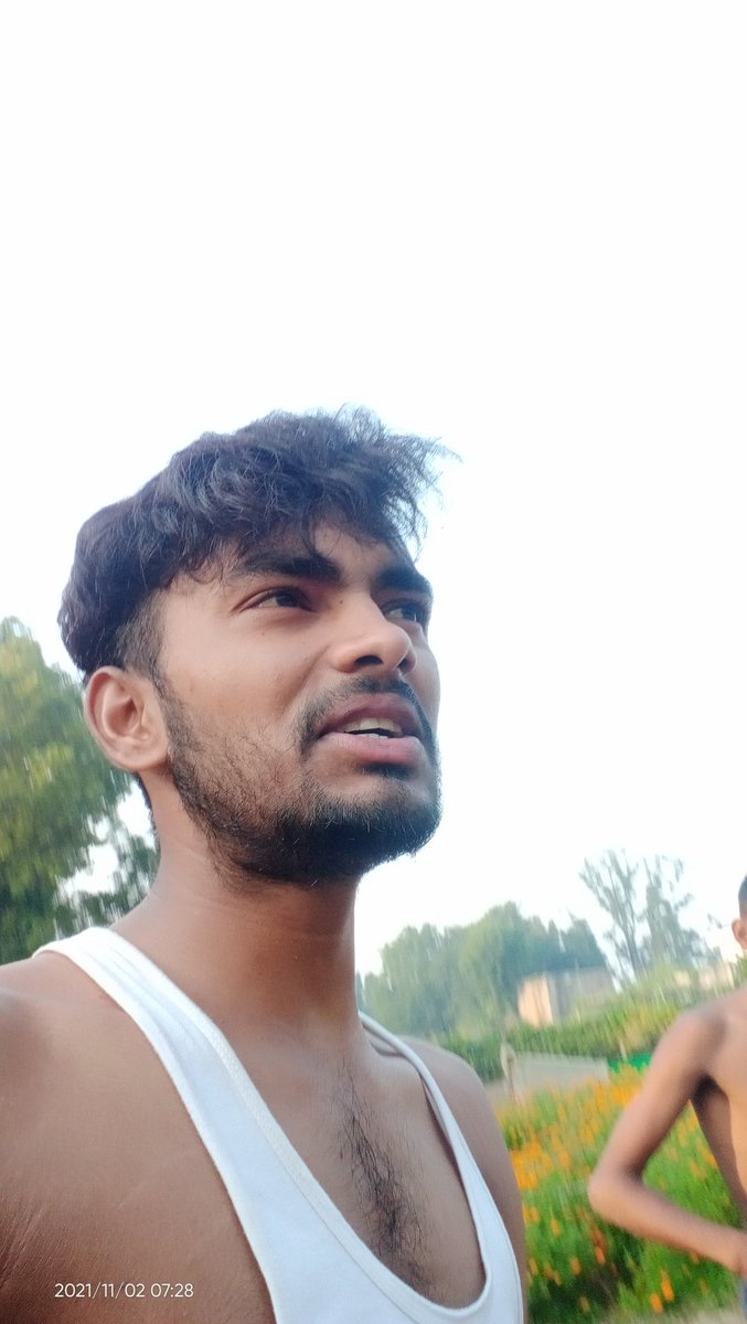 जैसे-जैसे उम्र गुज़रती है, एहसास होने लगता है, माँ बाप हर चीज़ के बारे में सही कहते थे|