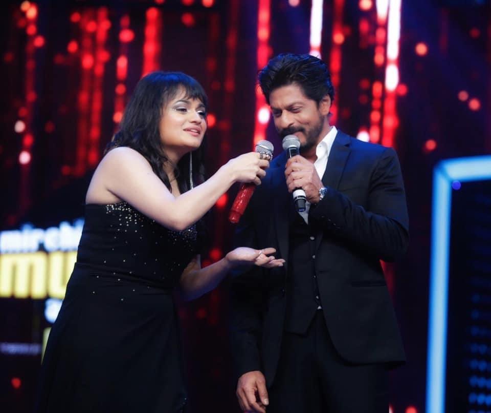 ADTSinghSharma's tweet photo. Happy Birthday king SRK !! 
I love you SO much.❤️❤️❤️
May you be blessed with so much love, happiness &amp; the best of health. You are the best @iamsrk !! 
#happybirthdayShahRukhKhan https://t.co/gZol3r0RzZ