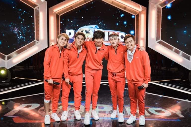 Arcana_Studios's tweet photo. Watch out for this amazing boyband! gonna hit the music industry soon!!! 

@DBG5official https://t.co/2na8HCsyWH