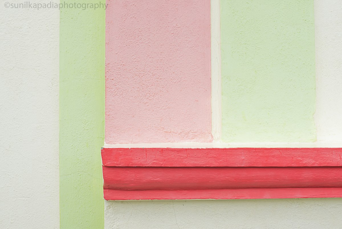 SunilKapadia19's tweet photo. New Artwork For Sale!
_SSK6576 Test Applications. Color
https://t.co/OxIYftCAOR   
@FineArtAmerica 
#color #abstract #wall #green #lightgreen #red #lightred #darkred #texture #pleasing #graphic #minimalism #minimalist #colorminimalism #colorminimalist #paints #colorbands https://t.co/TGRzNADEjp