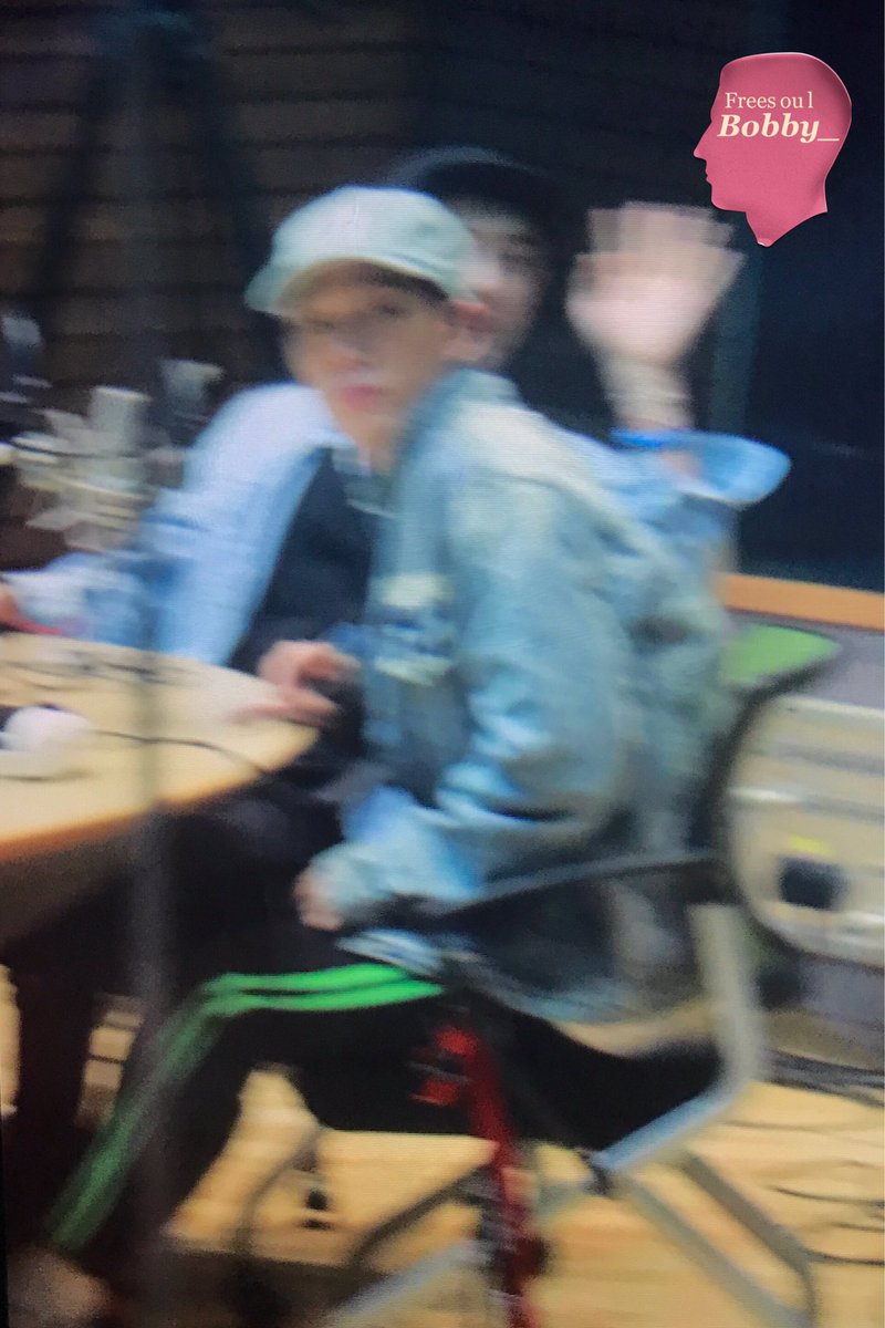 jwkfolder's tweet photo. #바비 #バビ #BOBBY #iKON https://t.co/R7wWludTtD