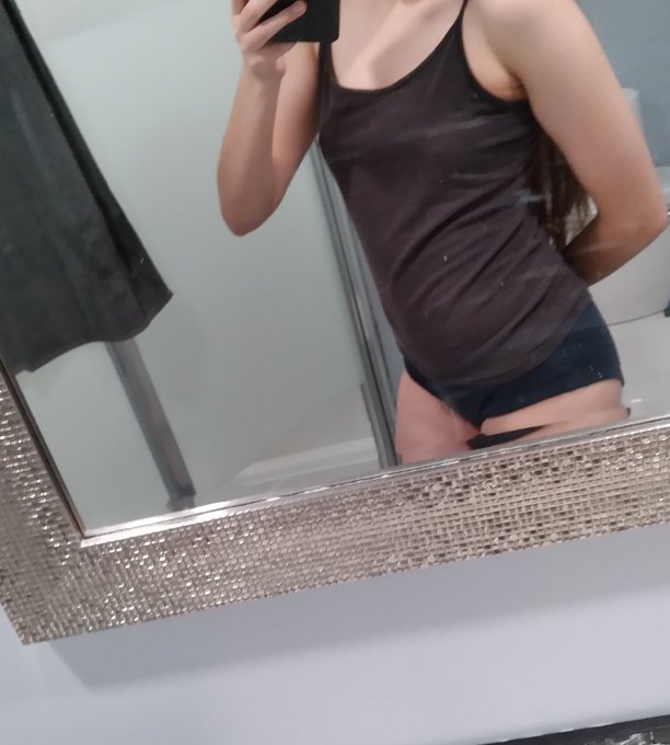 😘🥰 https://t.co/yXzaOiAHRT