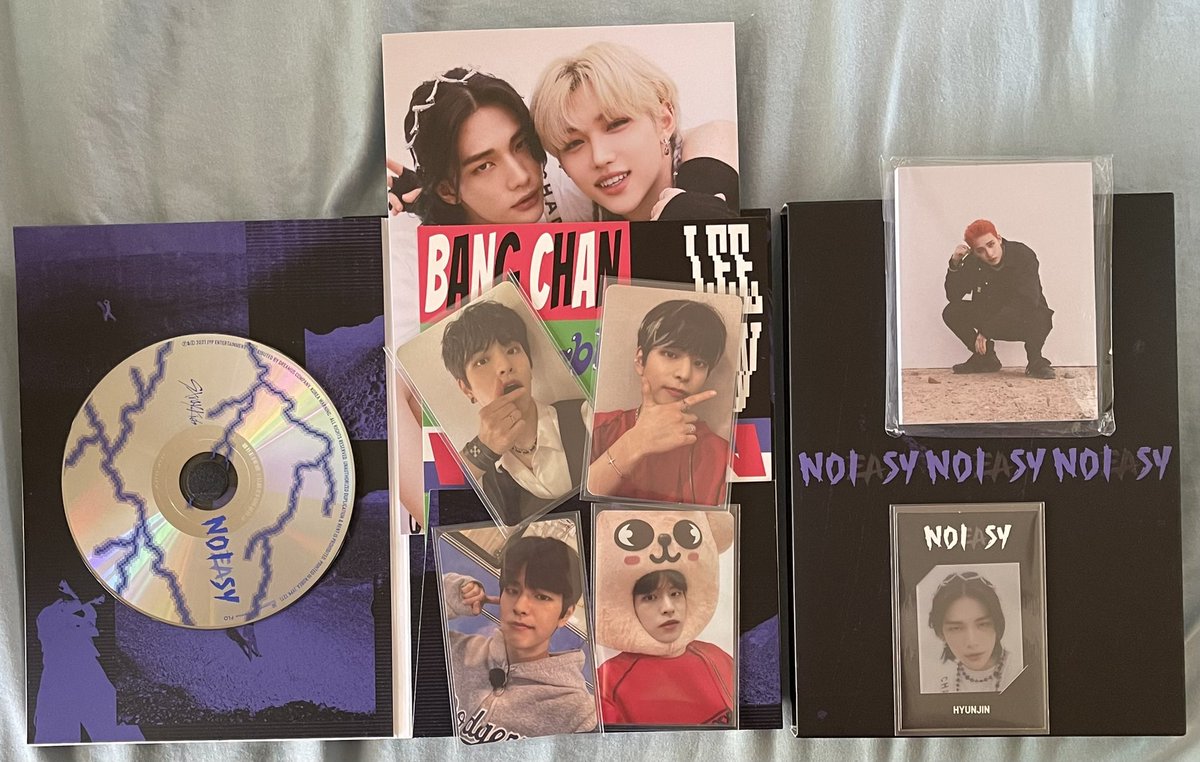 stayayhrtskz's tweet photo. Guess who’s a Seungmo magnet! Haha thank u for this aahhh PuppyM’s so cute 😭🧚‍♀️✨ <3333 @wolfinycart #wolfinyproof https://t.co/cFjyItGBod
