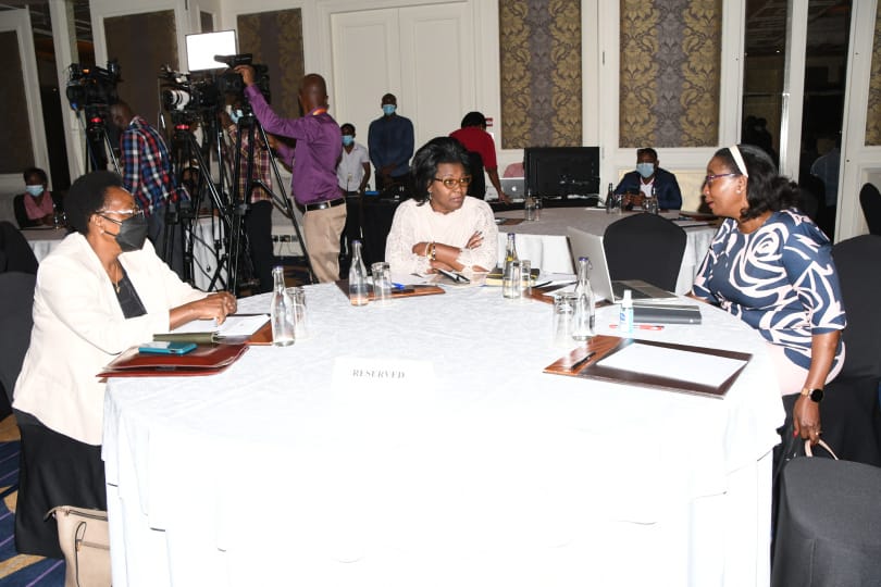 JerusaNyaboke's tweet photo. Women must walk together irrespective of their political parties to ensure that we secure seats for women at every level - @BEATRICEELACHI
#buildinggenderbridges
#WomenInPoliticsKE @MzalendoWatch @MediaCouncilK https://t.co/FfTMLrkiYm
