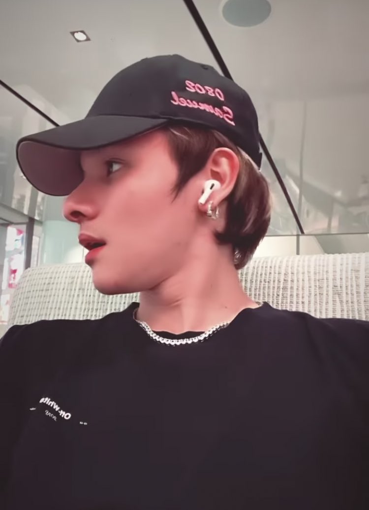 SamuelKimpicss's tweet photo. 💜✨
#사무엘 #김사무엘 #Sameulkim #kimsamuel
@ksamuelofficial https://t.co/72IymqbzP0