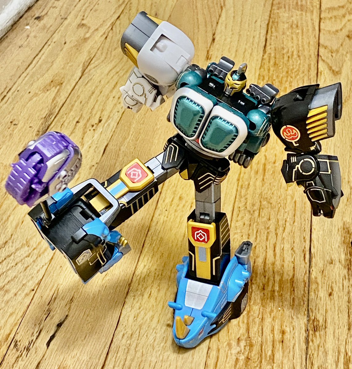 SoulinkChu's tweet photo. Another one down in my #SMP backlog #Gaoranger #GaoMuscle #GaoRhinos #GaoMadillo https://t.co/K0gzuHv1x3