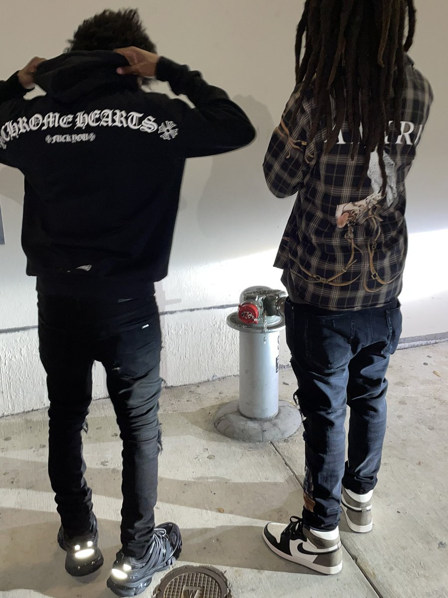 ruga_rus's tweet photo. A hunit ain’t shit we chasing M’s now 👻 https://t.co/LxCvxJgzSr
