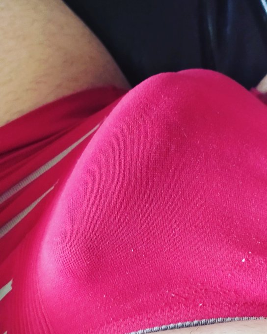 Bulge ?? #Femboy https://t.co/2UvVYMEQxB