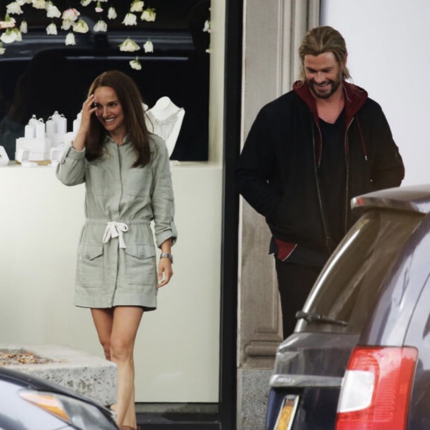 RT @NewsMarvelPL: Chris Hemsworth i Natalie Portman na planie filmu 'Thor: Love and Thunder'! https://t.co/id9OIZeGvd
