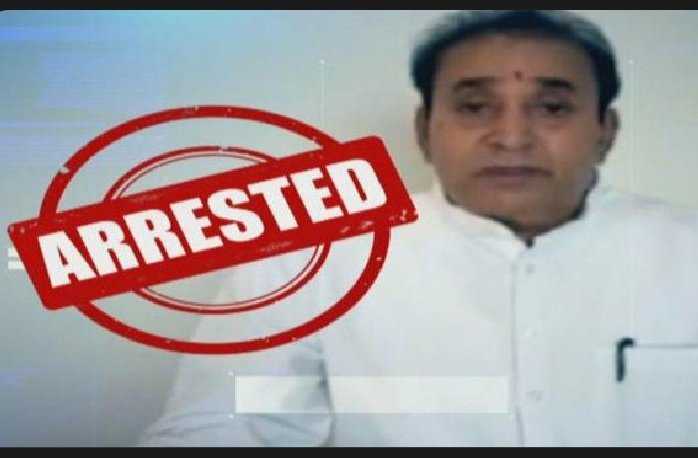 TB__withSSR's tweet photo. KARMA Is Always Here. 
Jisi karni waisi varni 

Before Diwali Salakho ke piche chali https://t.co/JZVJAB3In1