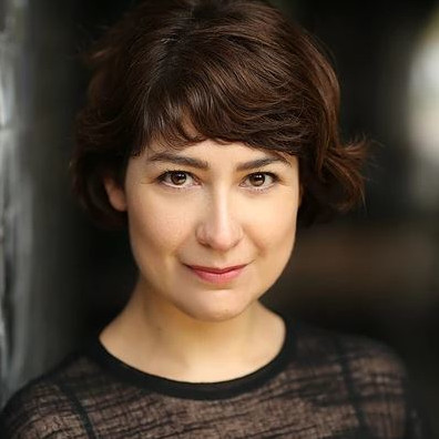 MDA_Home's tweet image. Tuesday Reading with MDA steering group member @JenoirRenoir on movement direction as the beating heart of rehearsal #CurtainUpOnMovementDirectors #movementdirection
movementdirectorsassociation.com/post/a-movemen…