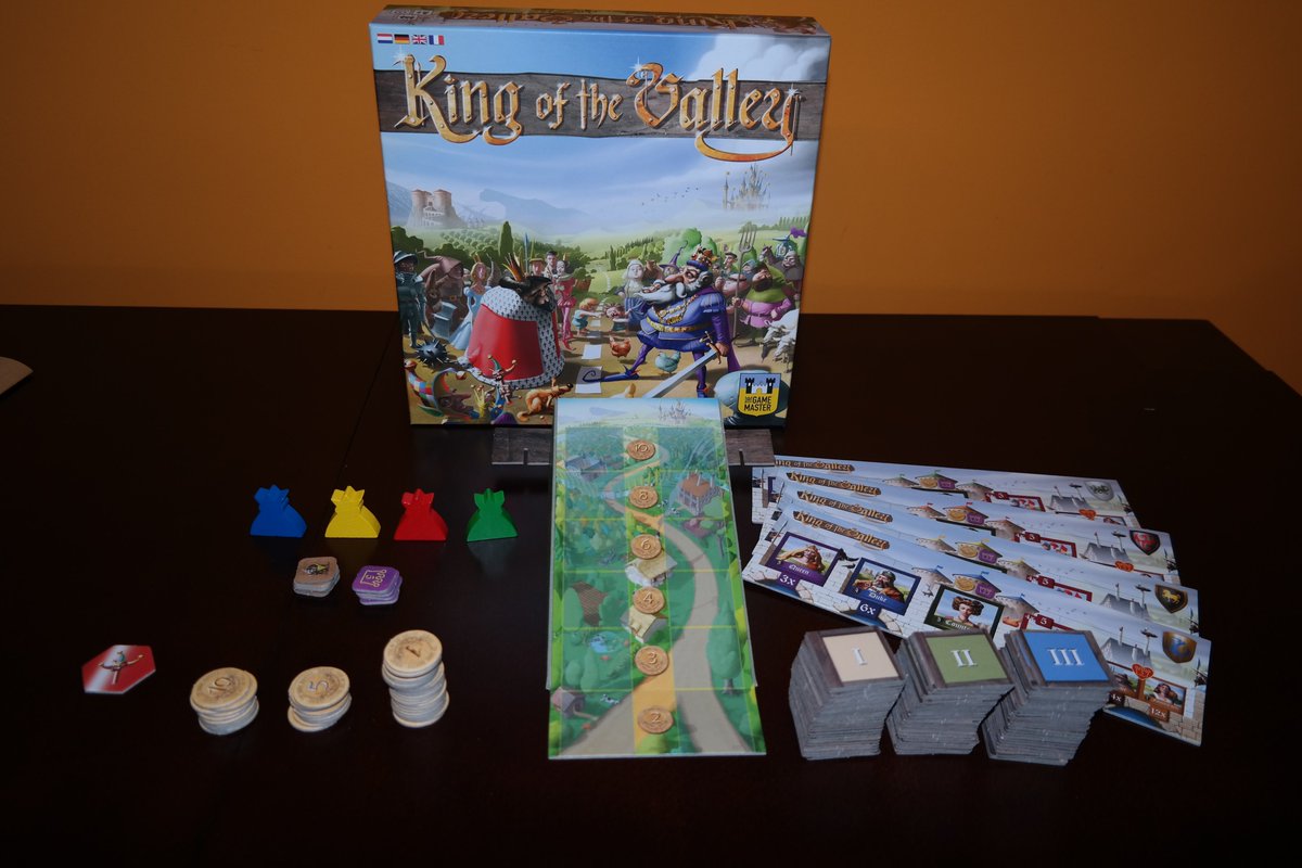 First review of a game from Spiel 21 - King of the Valley from <a href="/TheGameMasterNL/">The Game Master</a> As always in Polish but Google Translate does decent job and there are English pros and cons at the end.

LINK: for2players.pl/2021/11/king-o…