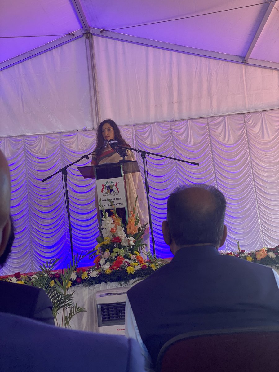 SubhasneeRoy's tweet photo. A privilege to listen to her excellency @KNandini Singla for her speech on the occasion of 187th anniversary arrival of Indentured Labourers. 
#Girmitya #India #Mauritius https://t.co/DuwP7AIOCa