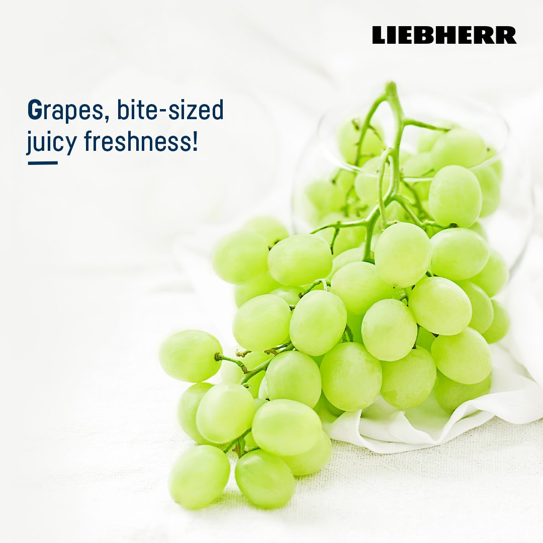 LiebherrHomeIN's tweet photo. What elevates the flavour of this superfruit?
Liebherr's technology, of course. 😌
#Liebherr #LiebherrAppliancesIndia #LoveFoodLoveLiebherr #AllinMyLiebherr #GermanTechnology #PreservationExperts #NotLikeHis #NotLikeHers #Grapes https://t.co/KFqBYaQA8S