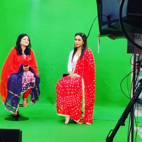 AnchorKomal22's tweet photo. Just met with her... She is an IAS officer in Punjab Government... And also a beautiful singer
Mrs. Rakhi Gupta bhandari
#motivation https://t.co/JHBnYTyK9K