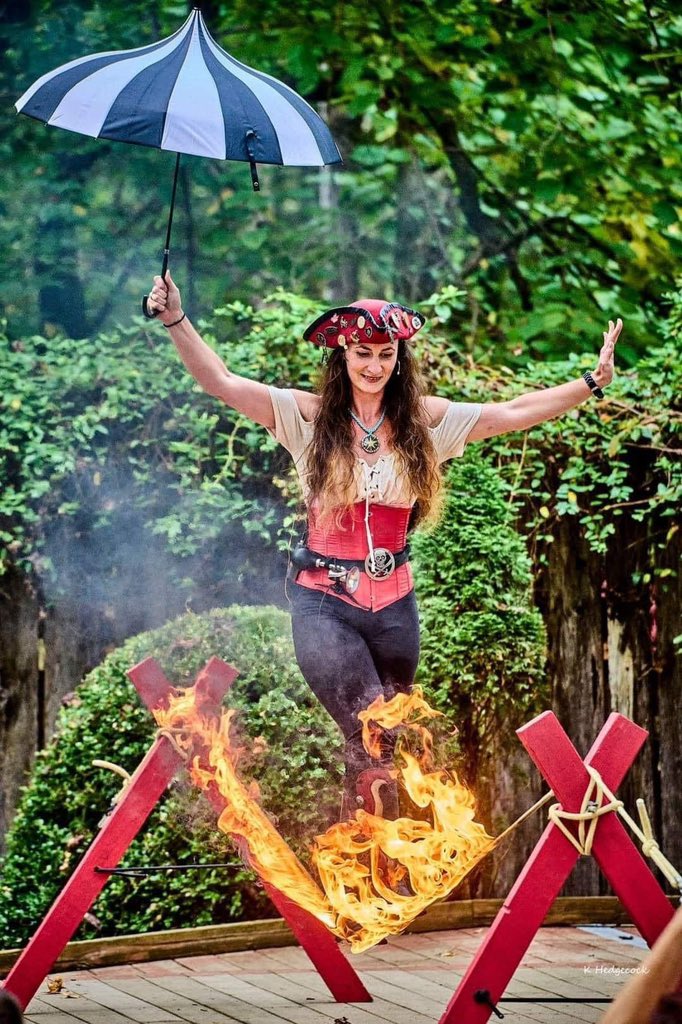 CarRenFest's tweet photo. ARRRRRR!  Pirates’ Christmas is upon us!  Plunder the Village for $250 in holiday gifts and receive two free tickets to return (keep your receipts).  And don’t miss the high-energy, interactive, piratical comedy-variety antics of the Knotty Nauticals! https://t.co/sfRSuOwvmg