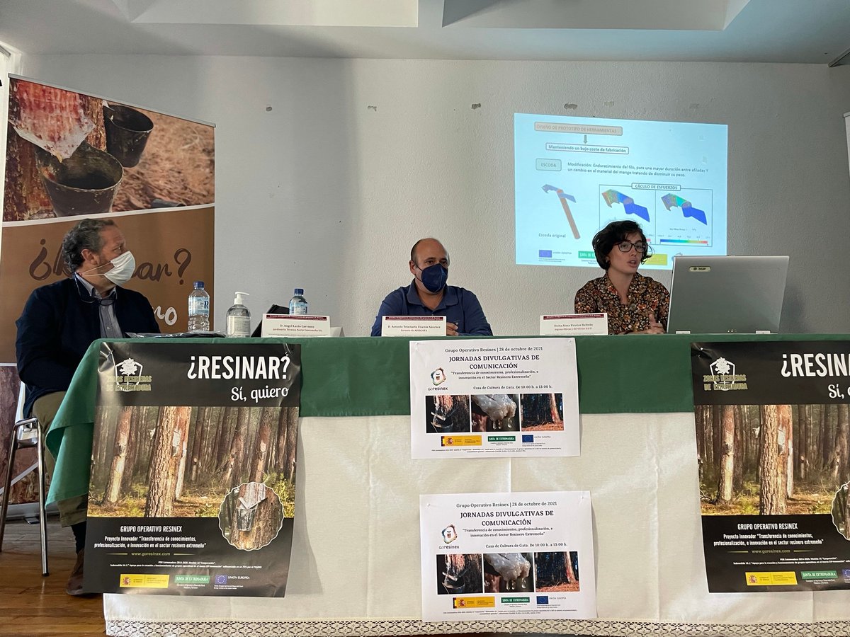 goresinex's tweet photo. El pasado 28/10 la Casa de la Cultura de Gata acogía la Jornada divulgativa de comunicación del proyecto “Transferencia de conocimientos, profesionalización e innovación en el Sector Resinero Extremeño” 

#resinex #goresinex #resina #Sierradegata #Extremadura https://t.co/E24Y1c82Sj