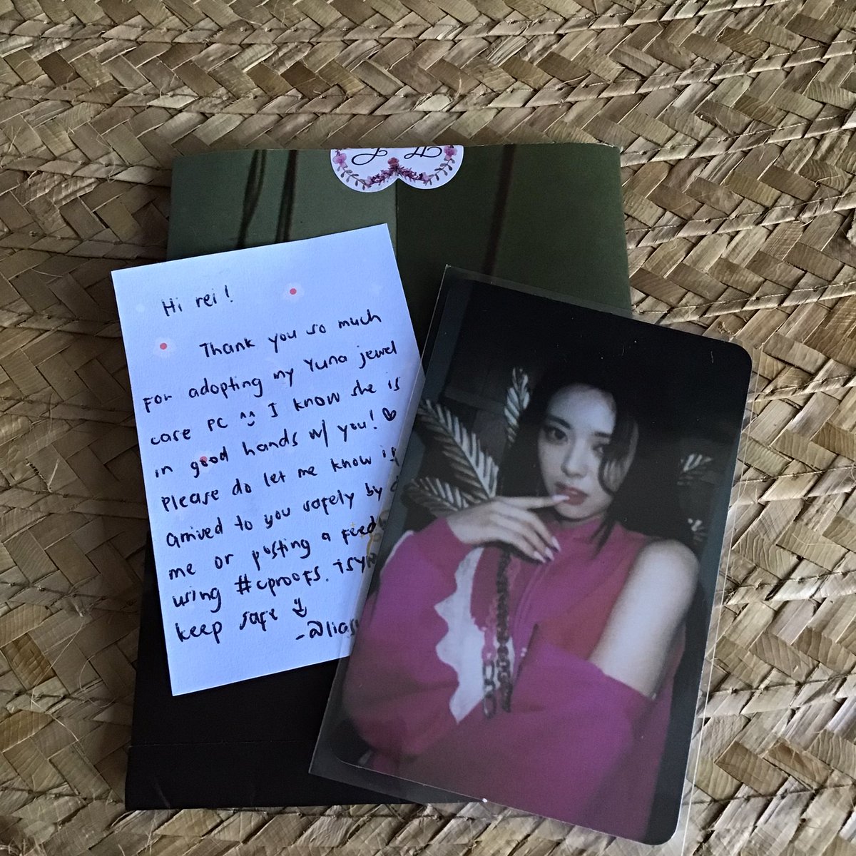 shinnayucart's tweet photo. #shinnayucartbuys | #cproofs

yuna's home!!! <33 tysm @liascart_ for being super accomodating!! the pc was packed securely, and arrived faster than expected ^^ til our next transaction pi!!! https://t.co/p5g2I2UTS8