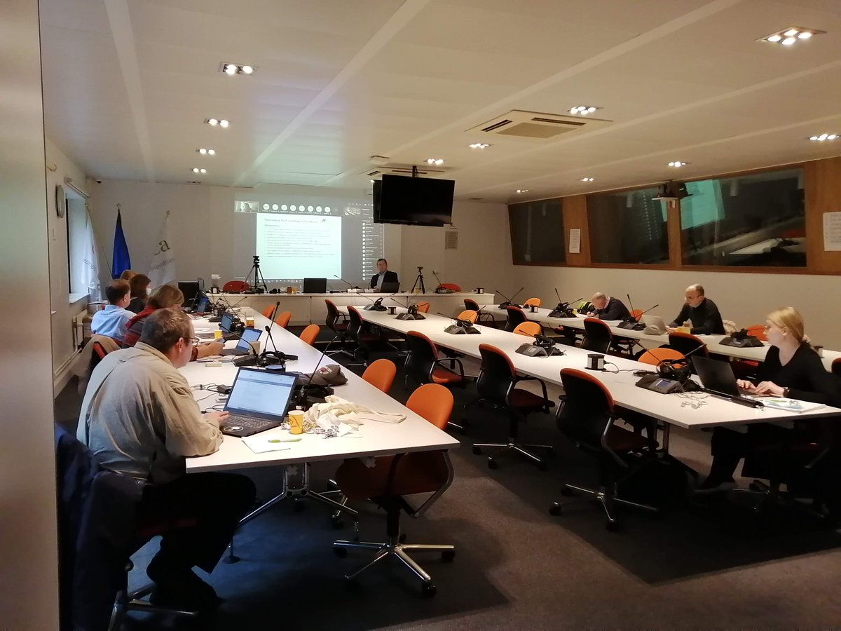 PauladeVeraCC1's tweet photo. Step by step, trying to get some "hybrid" normality and always respecting the health rules 🙌🚜😃 #AFCRT #meeting #hybrid #safeandresponsiblemeetings https://t.co/E6kROiPcLj