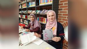 stabi_ge's tweet photo. Am Mittwoch findet von 09:30-11:30 Uhr in der Stadtteilbibliothek #Horst wieder unser "Interkulturelle Sprach-Cafe" statt. Es bietet Frauen die Möglichkeit, ihre Deutschkenntnisse im gemeinsamen Austausch zu vertiefen. Kommt gerne einmal vorbei! #Interkultur #Bibliothek https://t.co/Emzhky9S5I