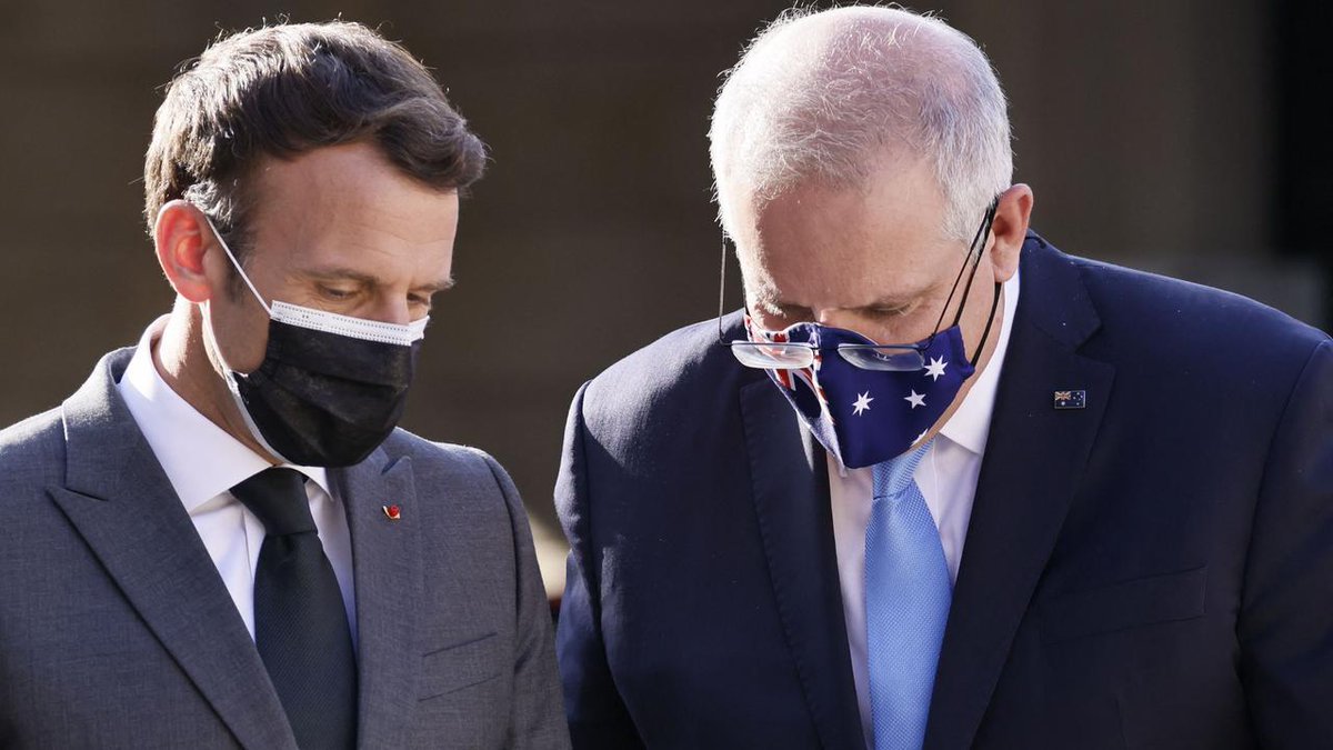 LCI's tweet image. Sous-marins : la divulgation d'un SMS d'Emmanuel #Macron ravive les tensions entre la France et l'Australie bit.ly/3BHiSJP