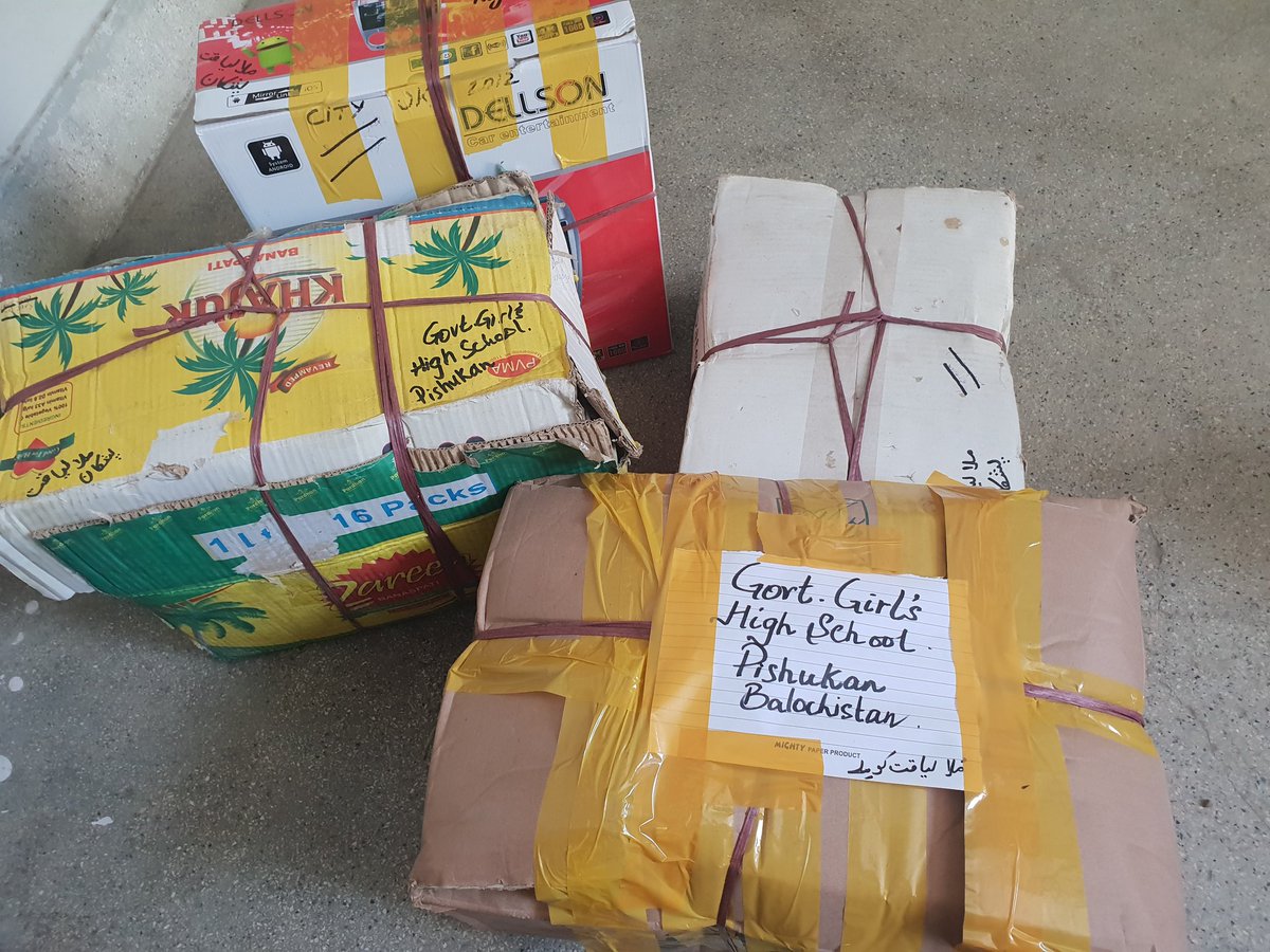 FauziaRind's tweet photo. Books dispatched today!!
#GovtGirlsHighSchoolPishukan
@AnilaYousufB
Let us get together for a noble cause of spreading #education to the underpriviledged students in #Balochistan.📖📚📚👦👧
#Donatebooks
#SpreadEducation https://t.co/vrThtPGVCi