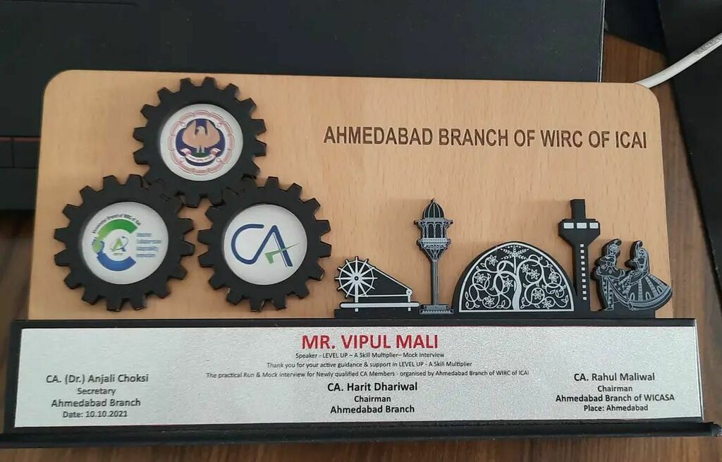 vipulmmali's tweet photo. It was my pleasure to be part of this initiative and thank you @icaiahmedabad @wicasa_ahmedabad and @haritdhariwal for this wonderful momento as a token of appreciation. #icaistudents #interviewpreparation #wicasa #mockinterview #mentor #postaresume https://t.co/s4Gm7Exjgx https://t.co/gZfhPnkxh3