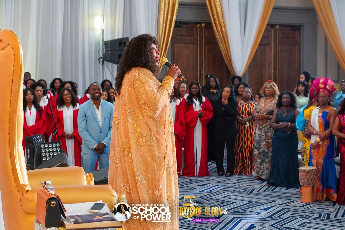 QueenBelemzy's tweet photo. GOD has been so good to ME.
Thank YOU YAHWEH. 
#ApostlePrincessBelemzy 
#GRACE 
#PrincessBelemzyMinistries 
#SchoolOfPower 
#5DaysofGlory
#HolyGhostEncounter https://t.co/l50281HzCA