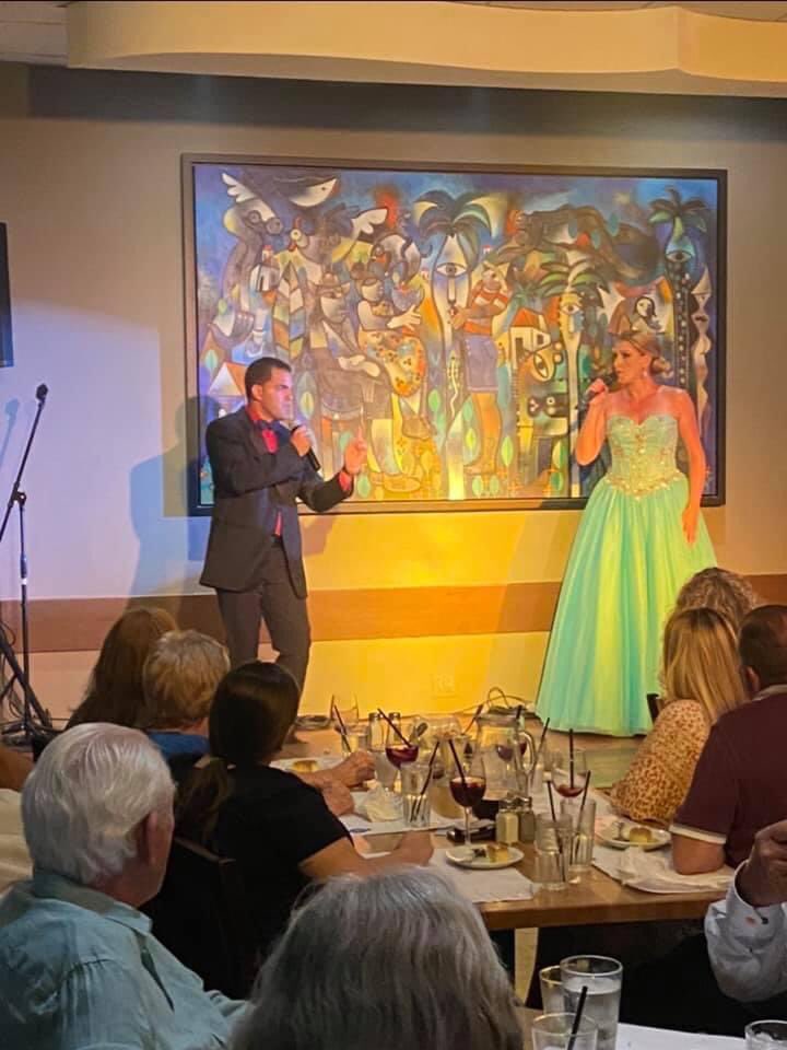 Maylucita's tweet photo. 🌐https://t.co/LTPbBcYf22
#maylu #mayluhernandez #caroentertainment #miamilive #miamidinner #miamiparty #culturacubana #miamishows #miamievent #show #music #miamimusic #cubanosporelmundo #casacuba #flamenco #latinshow #halloween #hellowenparty #helloween2021 https://t.co/y3wqLIhbr2