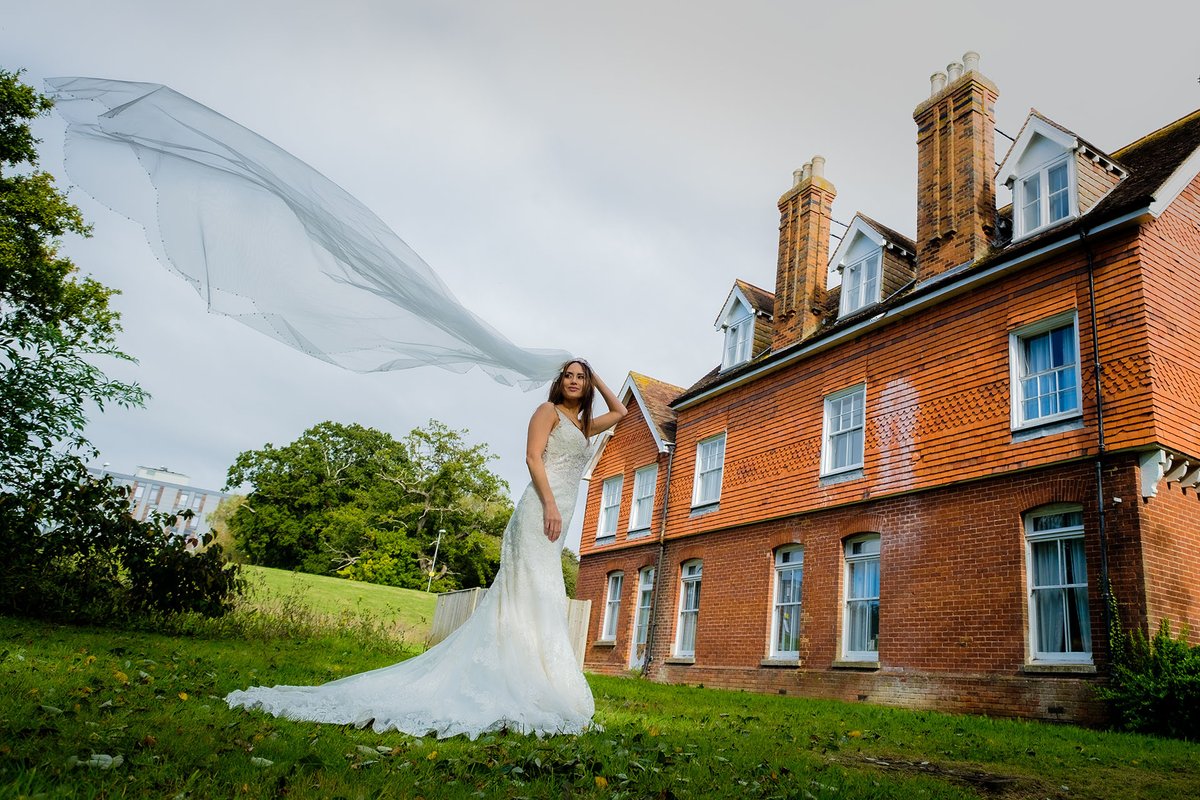 models_direct's tweet photo. Beautiful final image from a recent shoot for Kent University featuring our model Natasha 📸
#bridalmodel #assignment #finalimage #bookings #modellingagency #marketing #venue #brands #modelsdirect https://t.co/hix47NClRU
