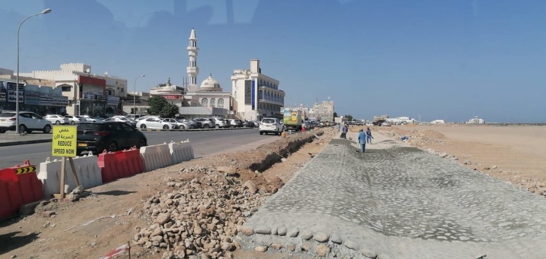 AlforiSalim's tweet photo. #زيارة ميدانية من قبل لجنة الشؤون البلدية بولاية السيب لاماكن تجمعات المياه في الولاية و# الإطلاع على خطة المديرية العامة لبلدية مسقط بالسيب لتصريف مياه الأمطار https://t.co/BGB2nS9bjR
