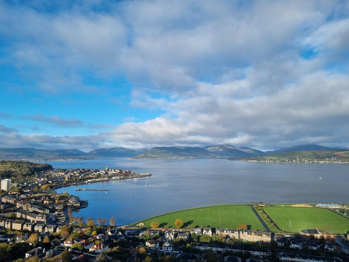 discinverclyde's tweet photo. View from Lyle Hill Greenock this morning

Thanks to @StephenAHenry for the photo

#DiscoverInverclyde #DiscoverGreenock #Greenock #LyleHill #Gourock #Inverclyde #VisitScotland #ScotlandIsCalling #YCW2021 #WestCoastWaters #FirthOfClyde #immerseyoursense #Autumn #AutumnPathDays https://t.co/AsBiAHSidq