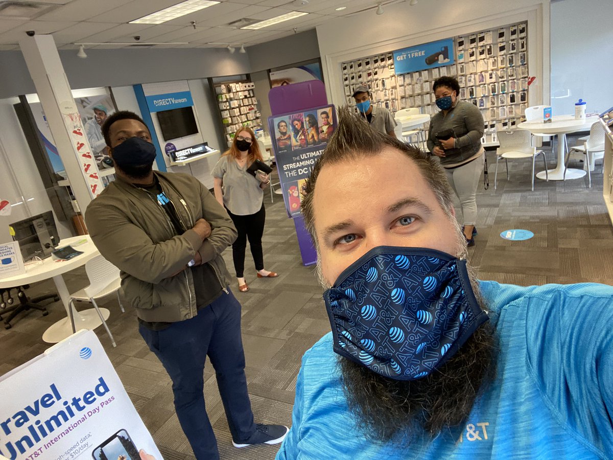 EdwinLoeffler's tweet photo. So proud of this team we finished the month not only number 1 on the north shore, also 2 in the #eastbeast and number 5 in the #gsfam ! @nsidegulfstates @ATT @carawfields @sauls_arthur @KourtneyBlossom https://t.co/XfqcHjXYHf