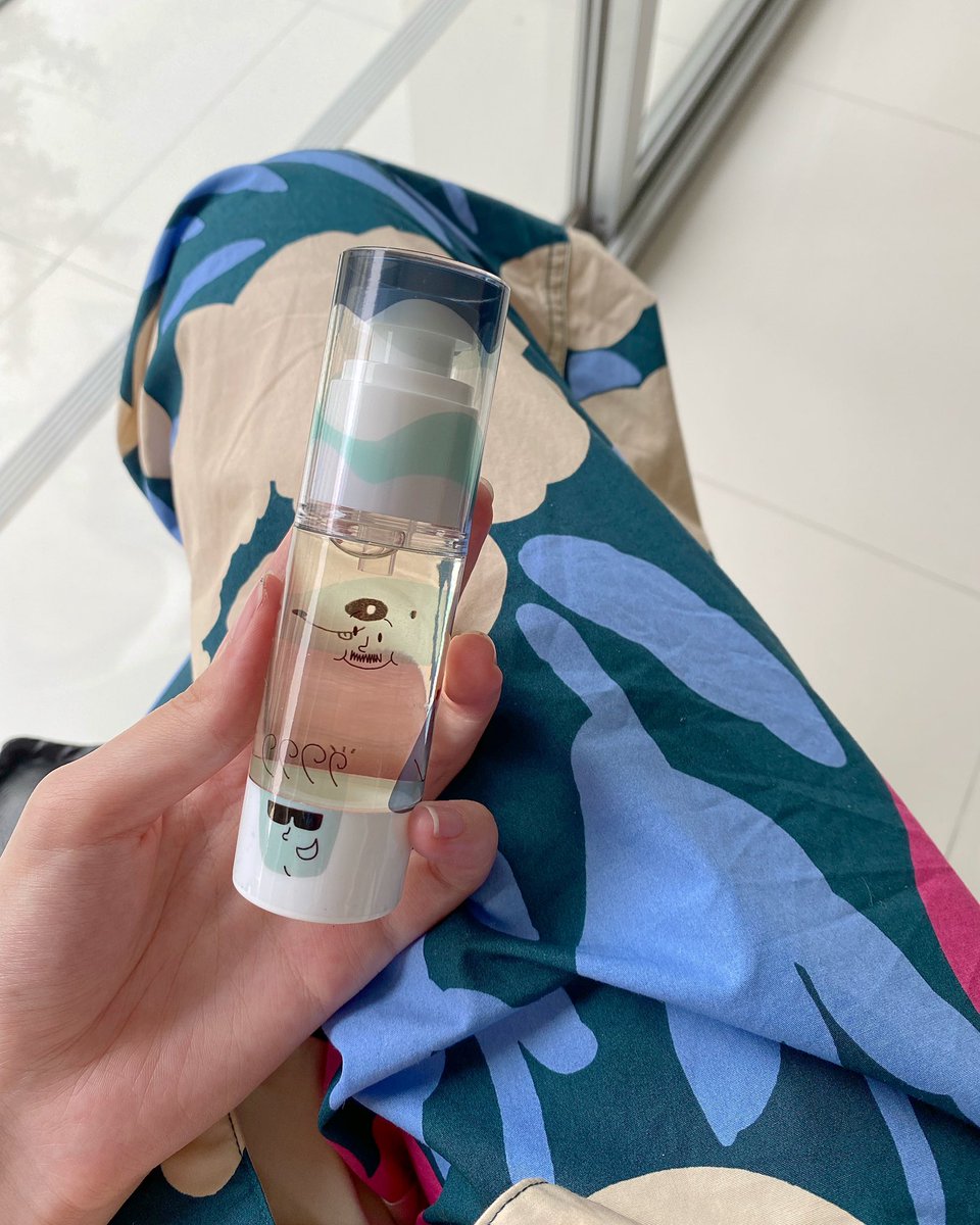Letmebeyourfav1's tweet photo. 💝สเปรย์เเอลกอฮอลพกพาสะดวก ขนาด30ml เติมง่าย มีเเอลกอฮอล food grade 2 กลิ่นค่ะ 
- miss dior(pink)
- chanel chance eau fraiche(green) 
ราคา89บาทโปรโมชั่นวางขายเดือนเเรกจนถึง 30 พ.ย. 2564 ซื้อ2ขวด 150 บาท

สนใจ dm ได้เลยนะคะ❤️

#sprayalcohol #alcoholspray #covid_19 #สเปรย์แอลกอฮอล์ https://t.co/WKHkXhXw8M