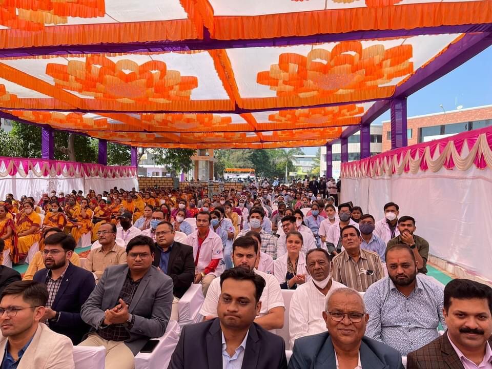 vijayrupanibjp's tweet photo. રાજકોટ ખાતે ક્રાઇસ્ટ મલ્ટી સુપરસ્પેશ્યાલિટી હોસ્પીટલનું આધુનિક ડાયાલીસીસ યુનિટનો શુભારંભ કરાવ્યો હતો. https://t.co/91AhvgbRyG