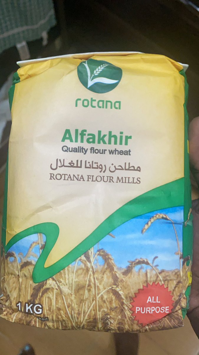 nubianomad's tweet image. This mysterious new brand/ flour mill that suddenly filled all the shops in #Sudan after weeks of scarcity and only a day after eastern Sudan ports re-open. Where did they crop up from n where was the military hiding these goods? #SudanCoup #لا_للانقلاب_العسكري #الردة_مستحيلة