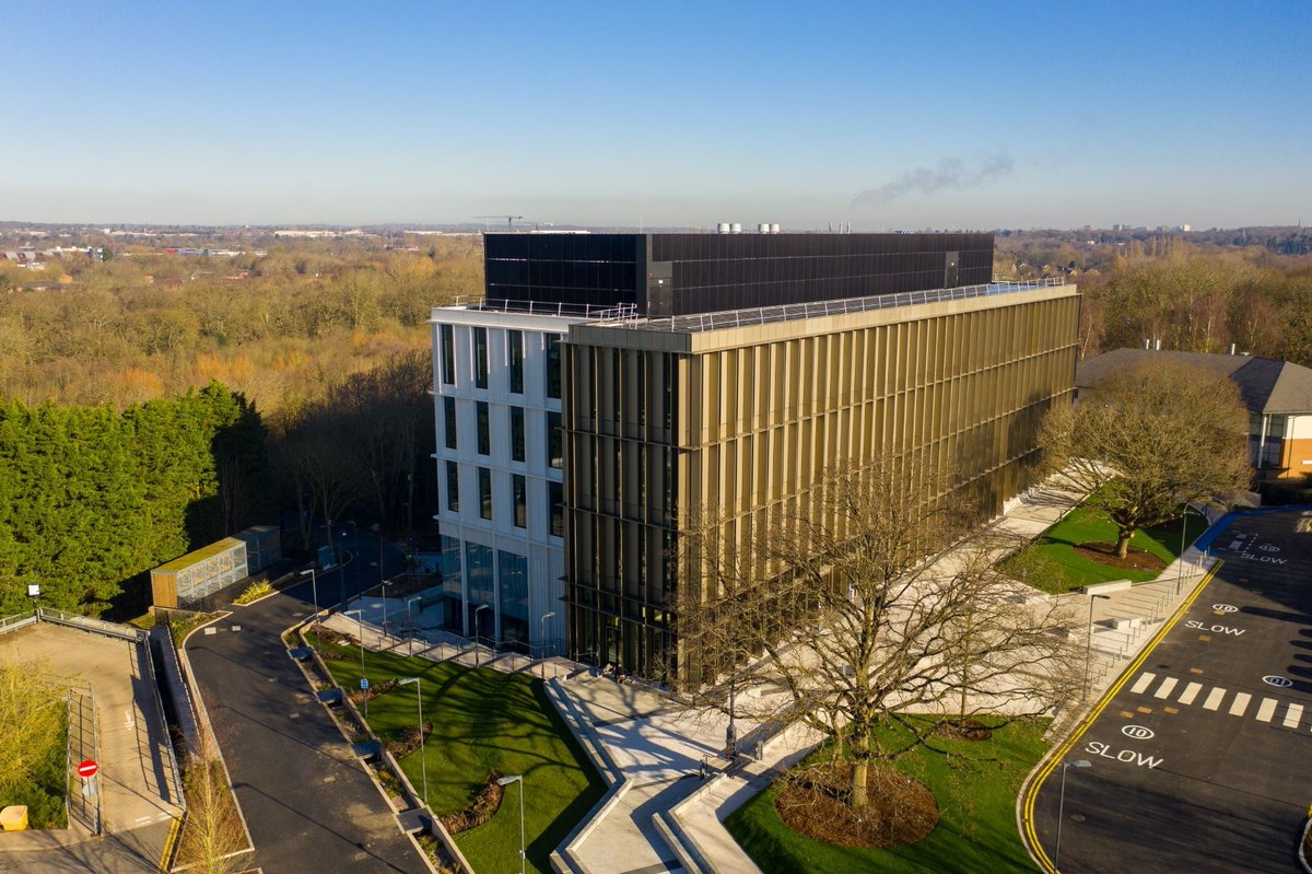 WillmottDixon's tweet photo. As #COP26 discussions begin, we’re reflecting on how the #builtenvironment can support the UK’s #NetZero ambitions. 

One of our recent #sustainable projects is @warwickuni’s award winning IBRB building.

🔗 https://t.co/dR4rJAseBw 

#TogetherForOurPlanet #COP26 https://t.co/KLczgQ6dxA