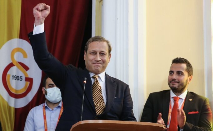 1 milyar 32 milyon 380 bin lira

Galatasaray'da Burak Elmas döneminde yapılan 17 sponsorluk anlaşmasının karşılığı👏