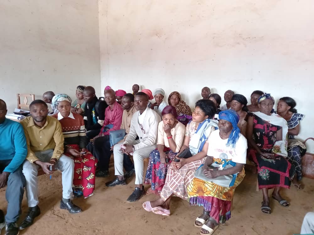 AfedemR's tweet photo. #Atelier d'#identification, et #sensibilisation sur la #mise_en_place_des_structures_de_paix.
.
.
@WFP and @AfedemR #SocialCohesion #Resilience
#SouthKivu #DRC @WFPDRC @BMZ_Bund @KfW_int https://t.co/XwHerqPfDt