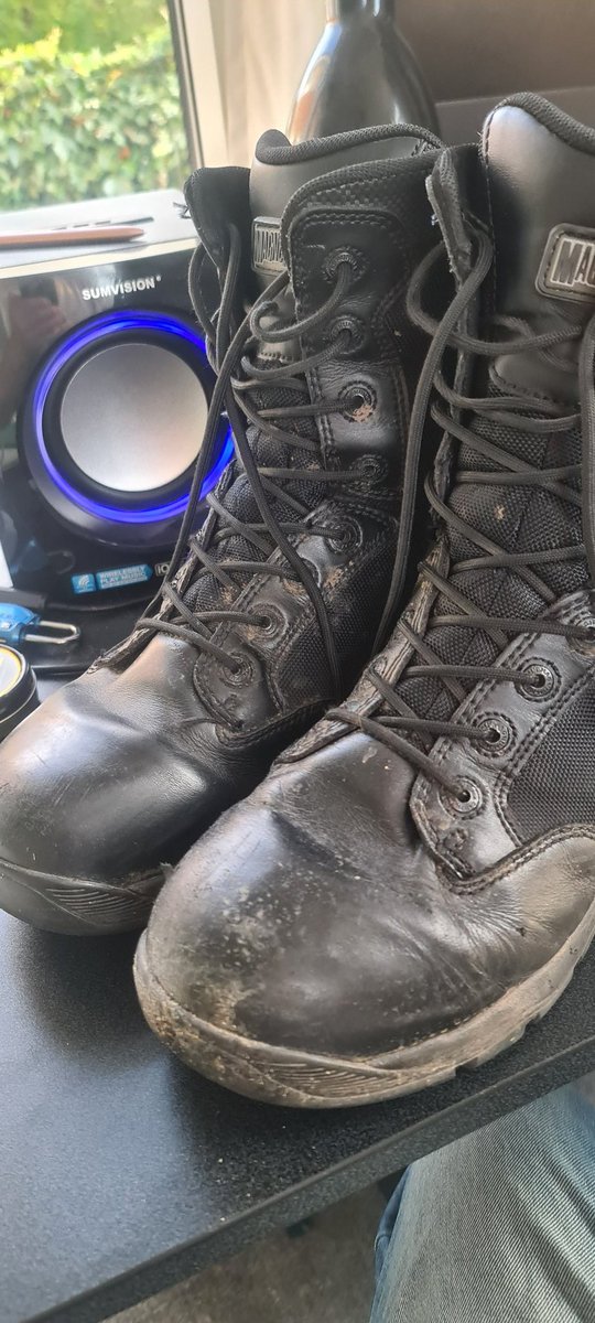 sc7138's tweet photo. Special Sergeants boarding interviews tonight, nervous enough and trying to get these to look like new will be a challenge in itself after the previous shift. https://t.co/VnfbZp4jqX