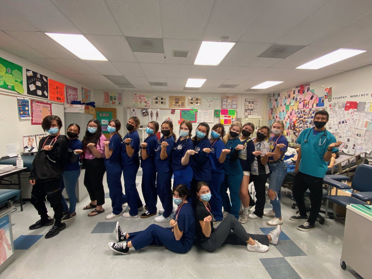 yhs_careerctr's tweet photo. YHS CMA &amp; EMR collaboration @CRYROP @YucaipaHigh https://t.co/PYG67CmmTo
