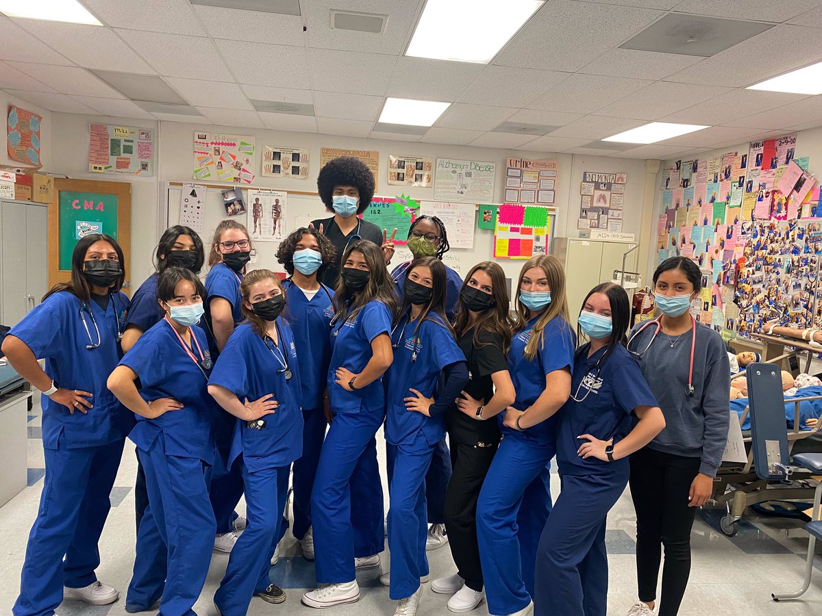 yhs_careerctr's tweet photo. YHS CMA &amp; EMR collaboration @CRYROP @YucaipaHigh https://t.co/PYG67CmmTo