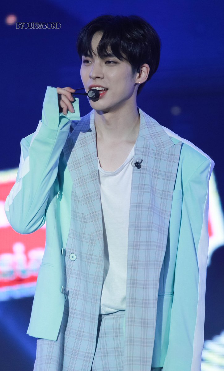 hourly_cix's tweet photo. #병곤 #BYOUNGGON #BX #CIX #CIX_BE_OK #씨아이엑스_OK_PROLOGUE @CIX_Official @CIX_twt https://t.co/Din5VmWBqo