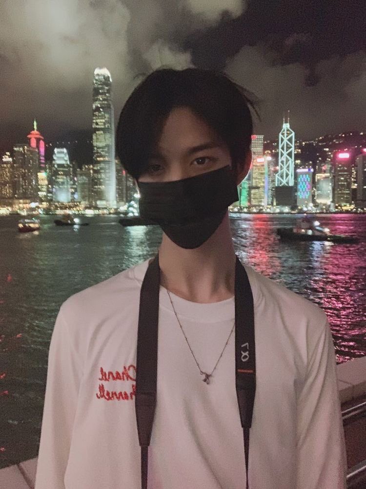 hourly_cix's tweet photo. #배진영 #BAEJINYOUNG #CIX #씨아이엑스 #안녕낯선꿈 #CIX_BE_OK #씨아이엑스_OK_PROLOGUE @CIX_Official @CIX_twt https://t.co/R9BxWcL8yW