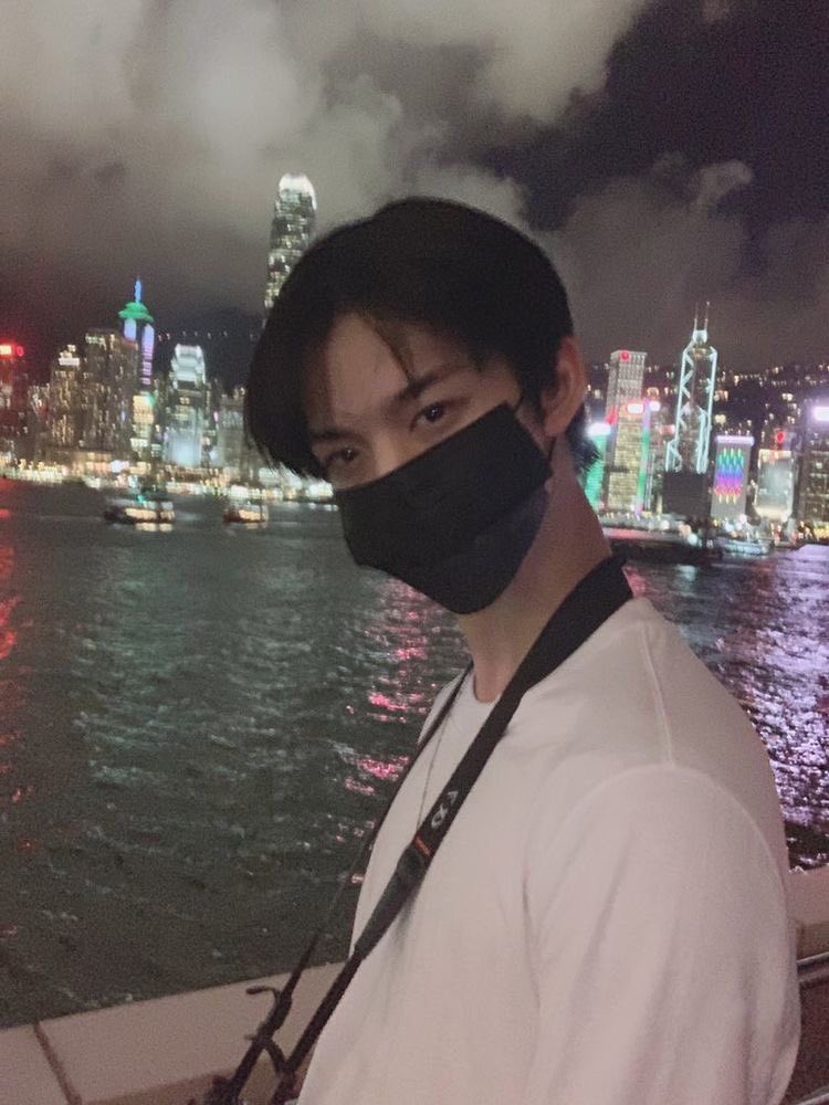hourly_cix's tweet photo. #배진영 #BAEJINYOUNG #CIX #씨아이엑스 #안녕낯선꿈 #CIX_BE_OK #씨아이엑스_OK_PROLOGUE @CIX_Official @CIX_twt https://t.co/R9BxWcL8yW