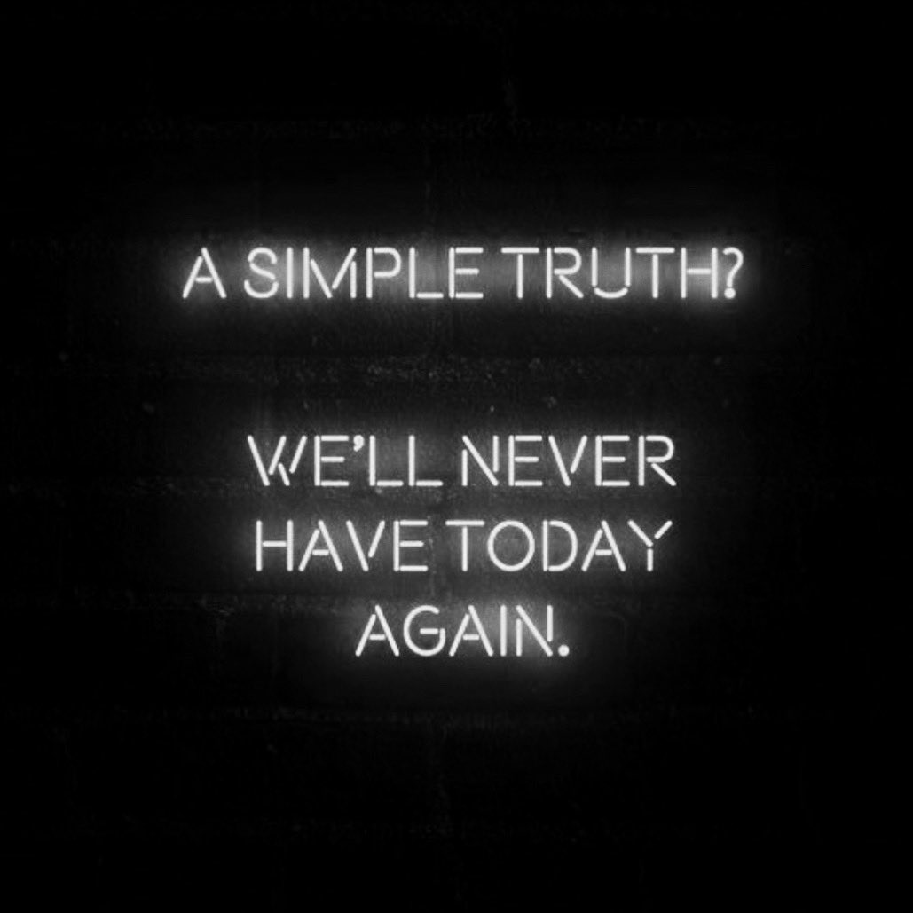 Hawkins_Brimble's tweet photo. Be a gent. Be true. Be kind.
#HawkinsAndBrimblegr #Gentleman #ForGentlemen #MensCare #MenProducts #OneBeautygr https://t.co/1UkcnMEl4O