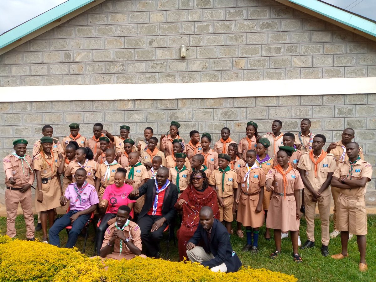 StanleeMaina's tweet photo. And when it comes to Good Health And Wellbeing,the youth become the center of interest. Thanks to @PaulineKagiri and the Trans Nzoia Scouts for the great youth session. Bravoo  @worldscouting   @Pauline.Kagiri #messengersofpeace #Scouts4Sdgs #GoodHealthAndWellbeing #EndGBV https://t.co/reaBcrENBO
