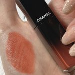 イエベの方におすすめ!CHANELのリップ「ルージュアリュールラック83番」が話題に!