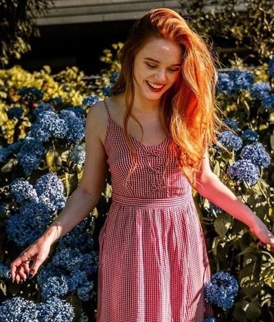 scarletmf_'s tweet photo. 🌷With no way out and a long way down
Everybody needs someone around🌷 https://t.co/8iTE303AkL