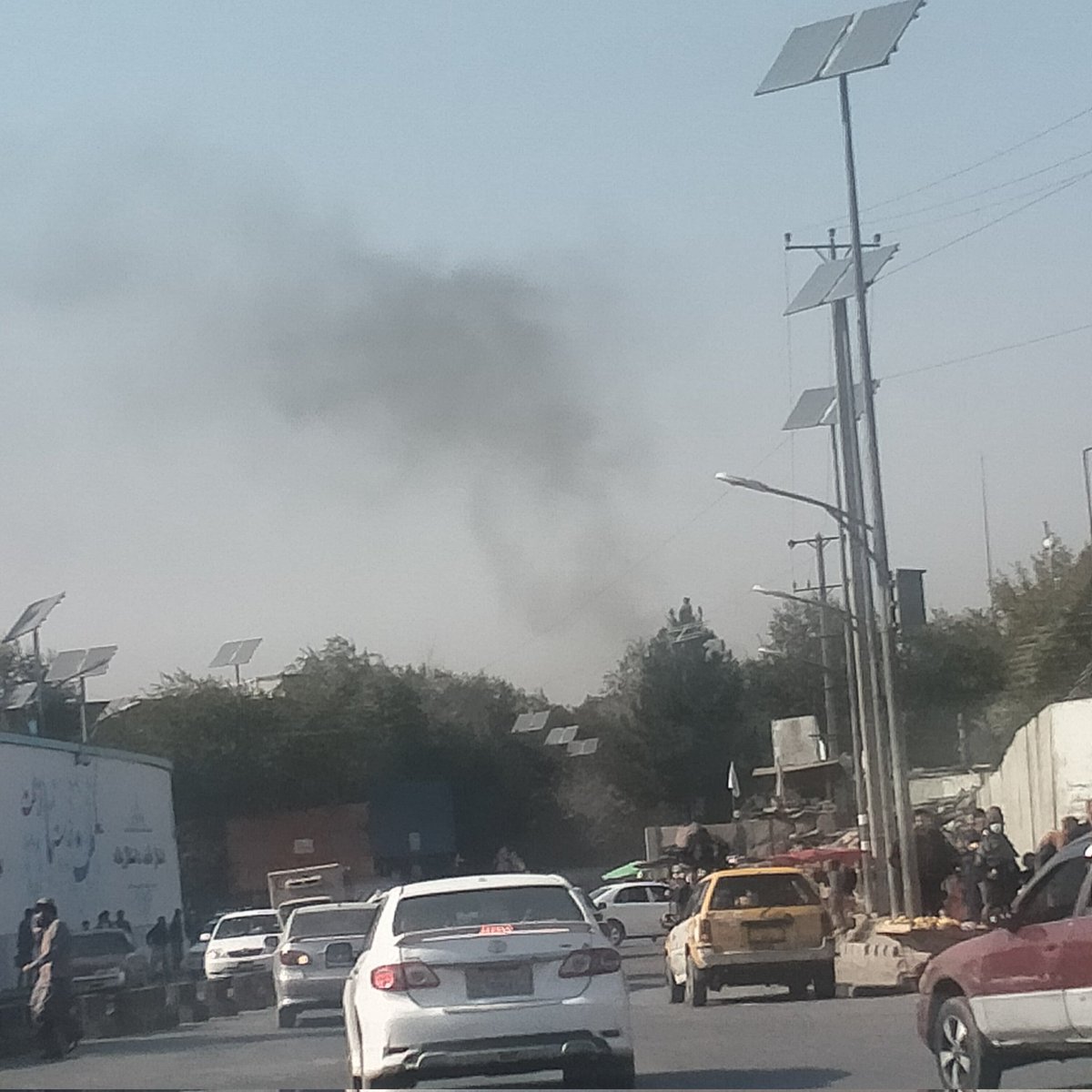AfgIntl's tweet photo. تازه:
لحظات پیش صدای یک انفجار در مربوطات حوزه‌ی دهم شهر کابل شنیده شده است.
هنوز از نوعیت و محل دقیق این انفجار گزارش نشده است. https://t.co/6PKpDIKY9j